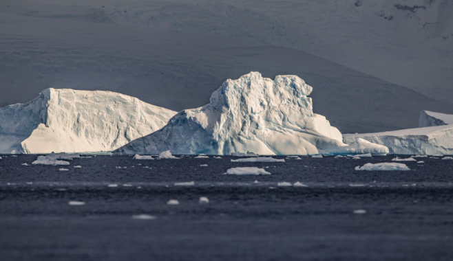Adventure to Antarctica photo 3