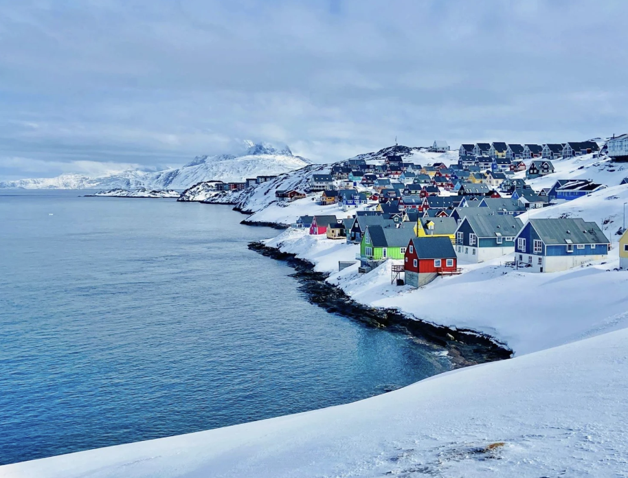 WOW ITS NOW: GREENLAND ECLIPSE photo 2