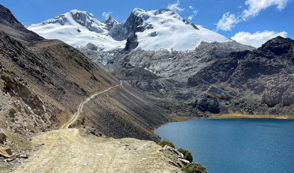 Khotia To Huayna Potosi Trekking photo 2