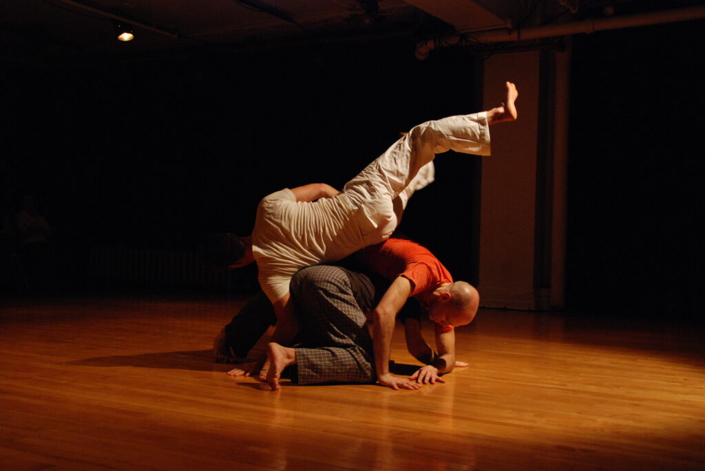Compositional Awareness In Contact Improvisation Workshop With Andrew Harwood photo 1